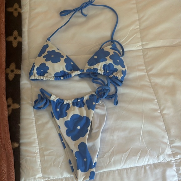 Princess Polly bikini - Picture 2 of 4